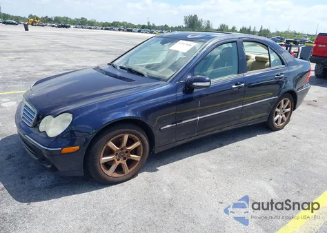 2007 Mercedes-Benz C 280 Luxury z USA, uszkodzony, nr VIN WDBRF54H57F881982